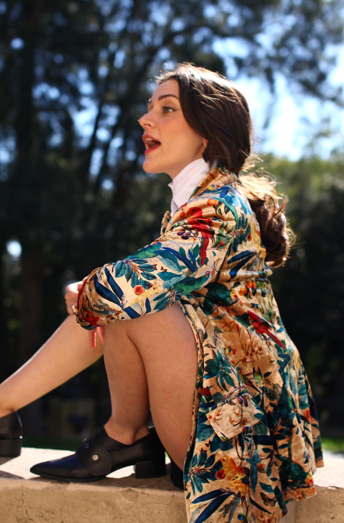 Salmon Colombian Parrots - Velvet Blazer