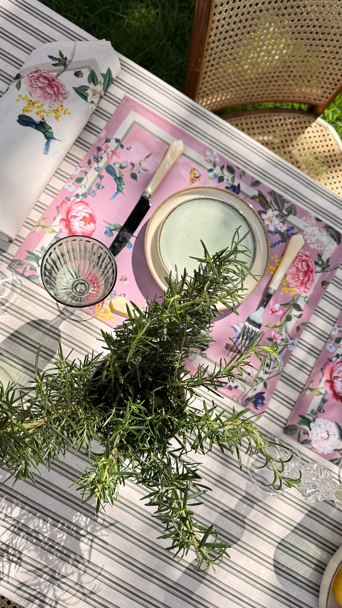 Placemat - The Garden Pink