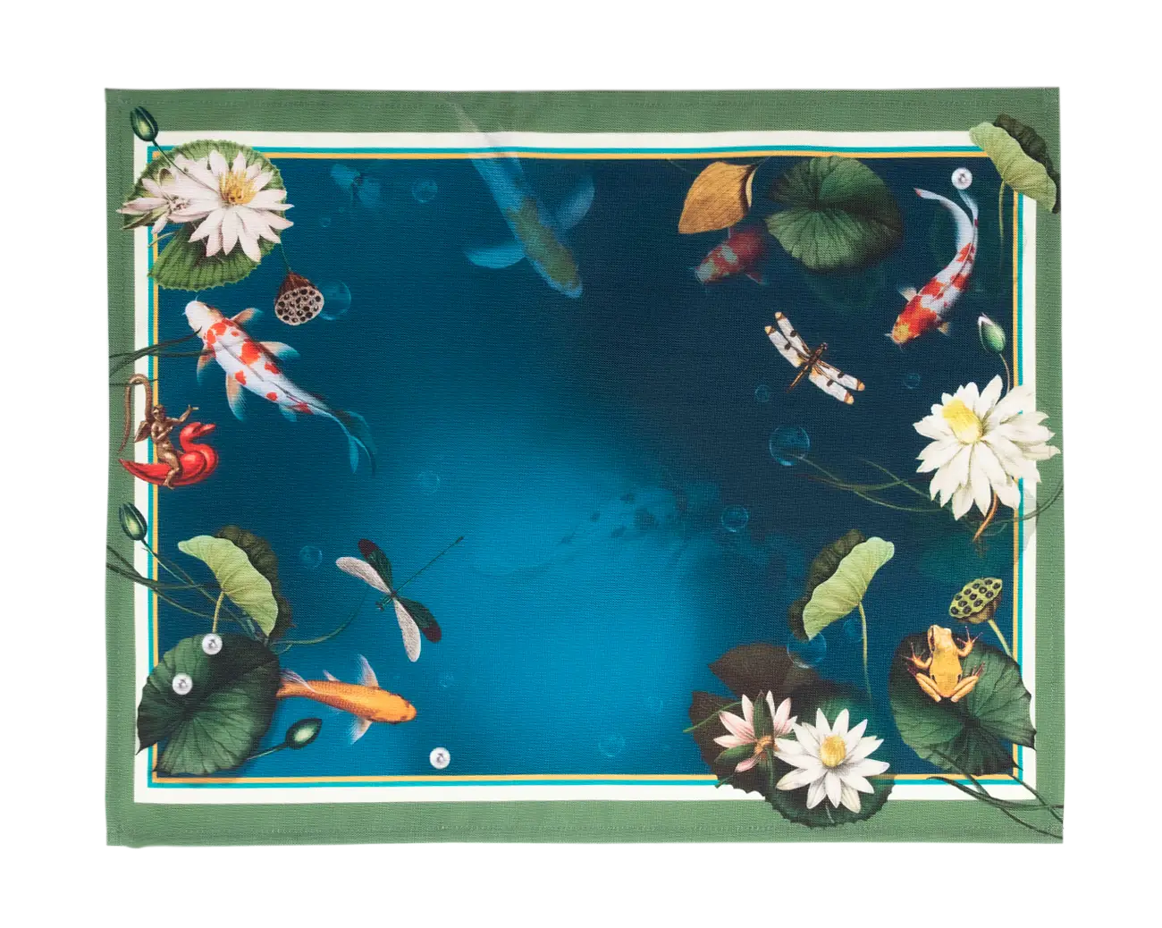 Round placemat with flowers for table decor