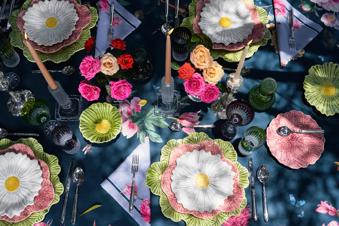 Tablecloth - Green Pollen Melody