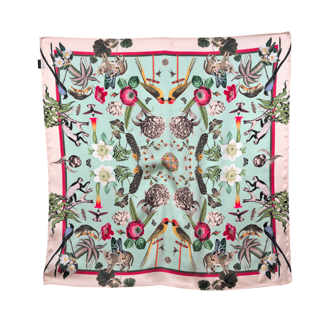 Plaid wool scarf for classic autumn and winter fashion