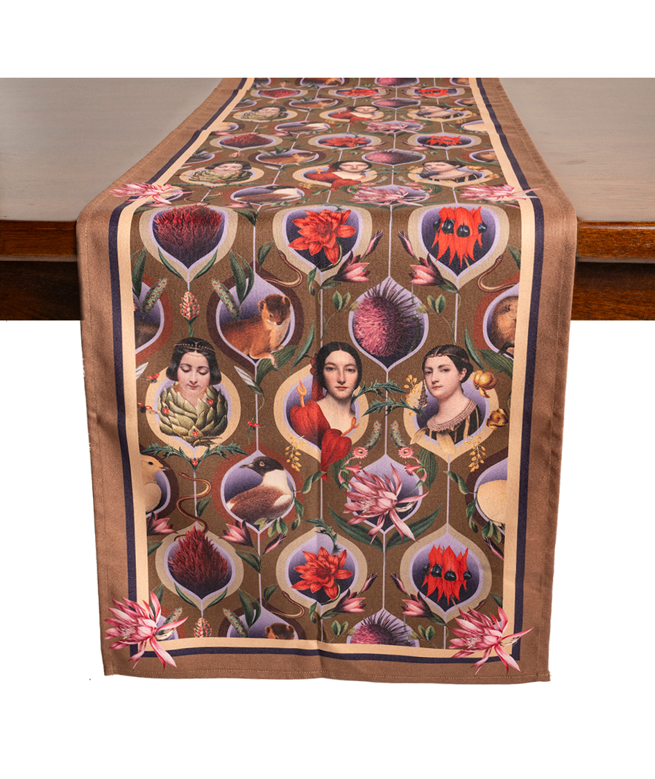 Retro - Table Runner