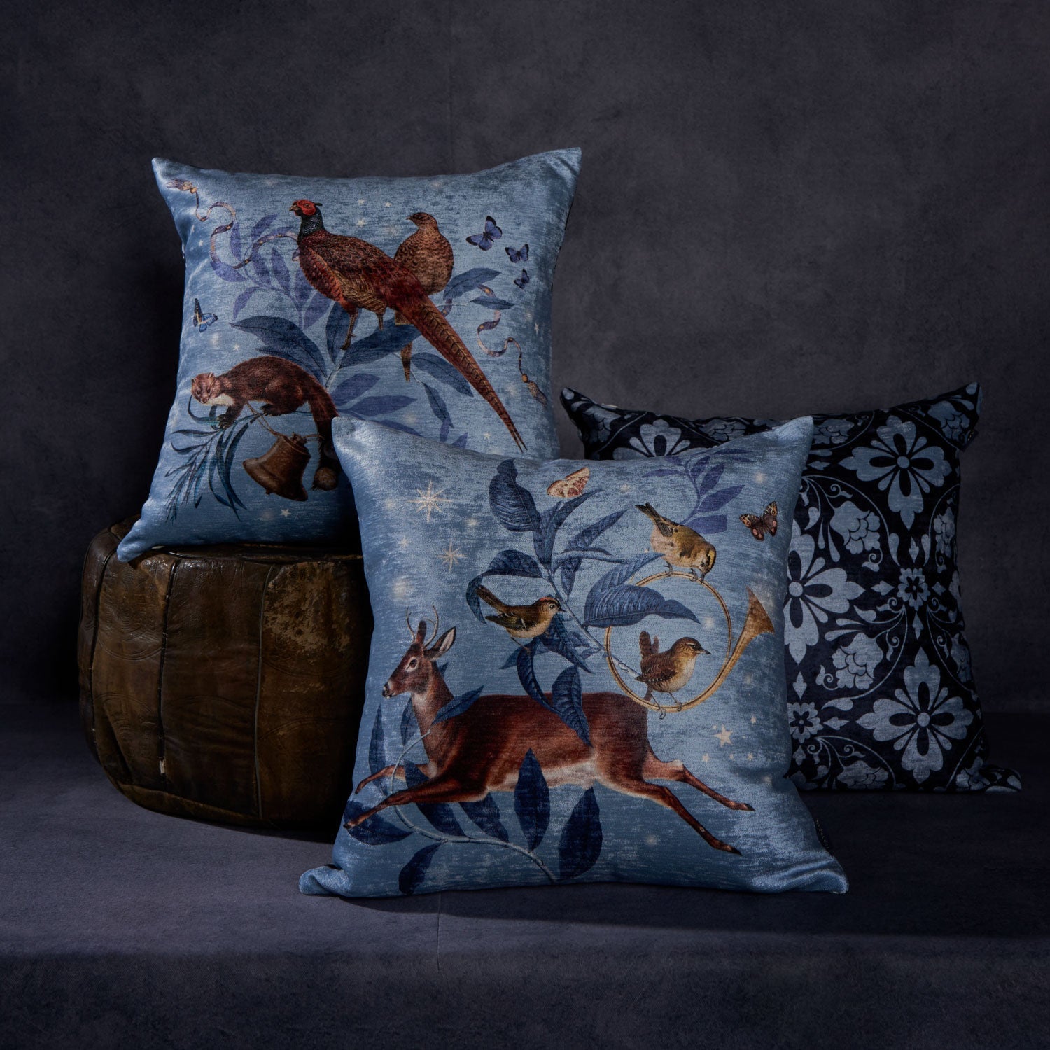 Navidad Invierno Faisan - Velvet Pillow