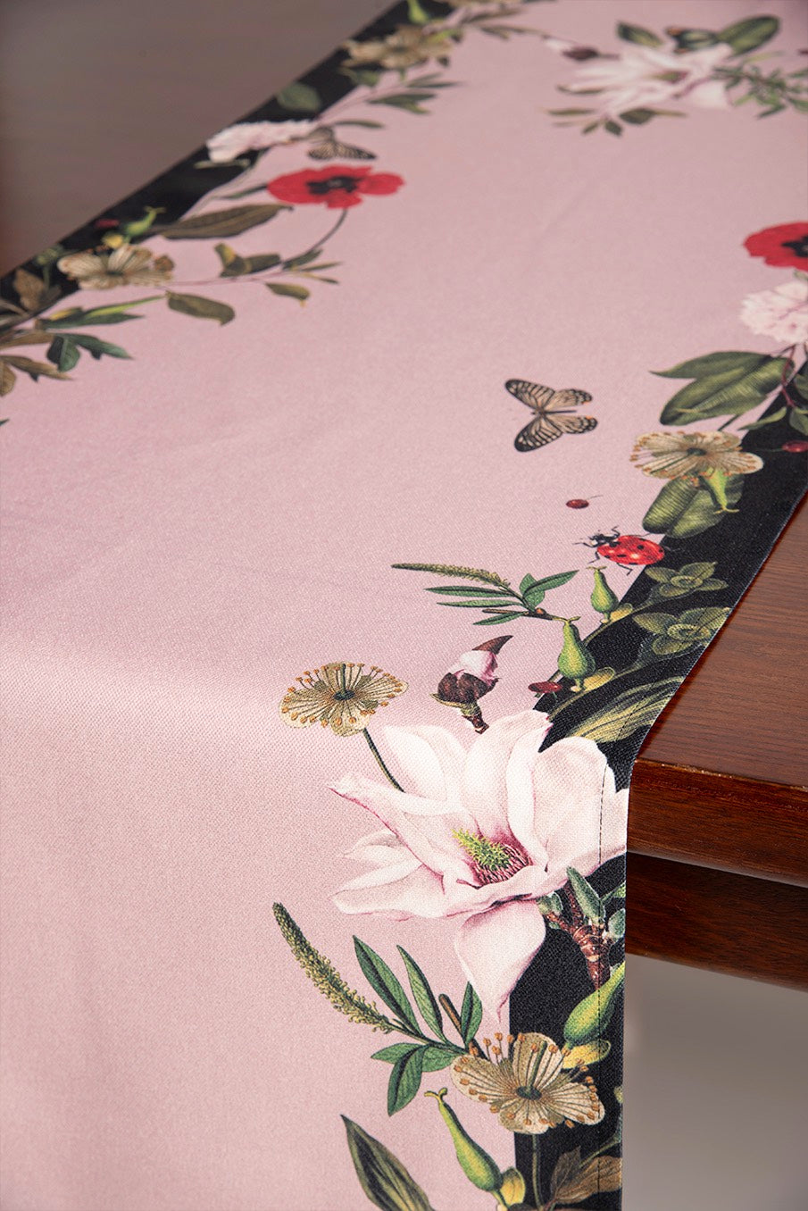 Serpent Pink - Table Runner