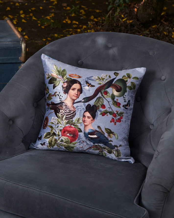 Quimera Animals - Velvet Pillow