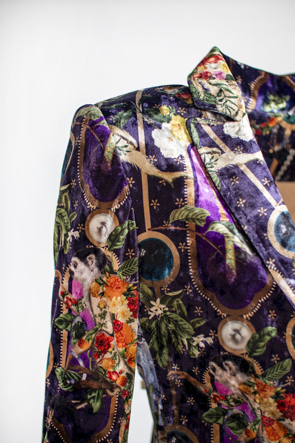 India - Velvet Blazer