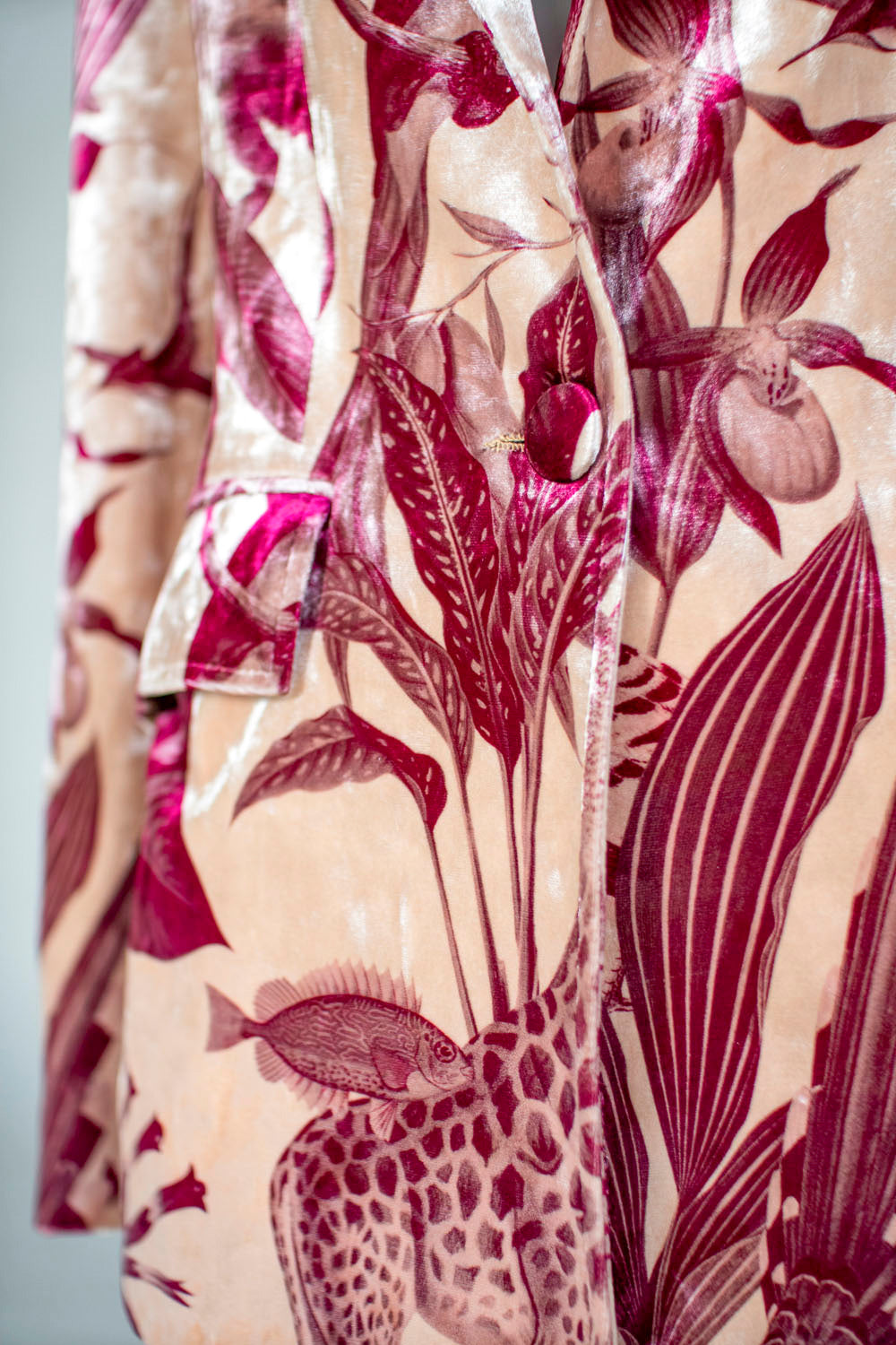 Blue Eyes Wine - Velvet Blazer