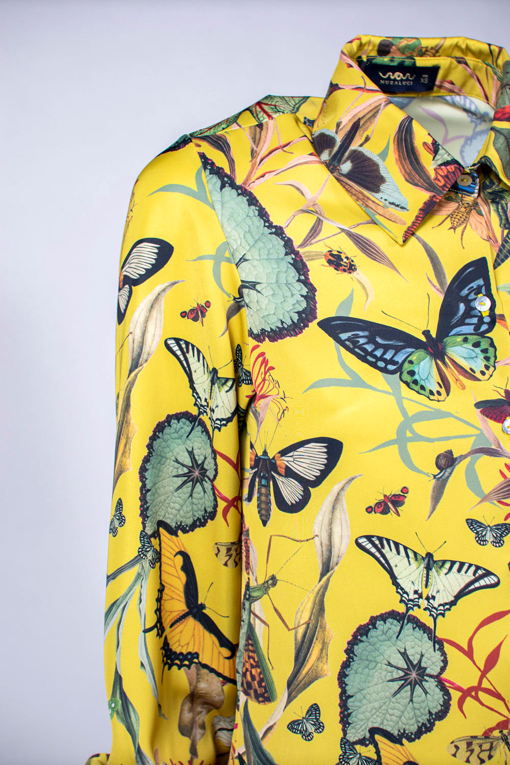 Siik Blouse - Yellow Butterfly
