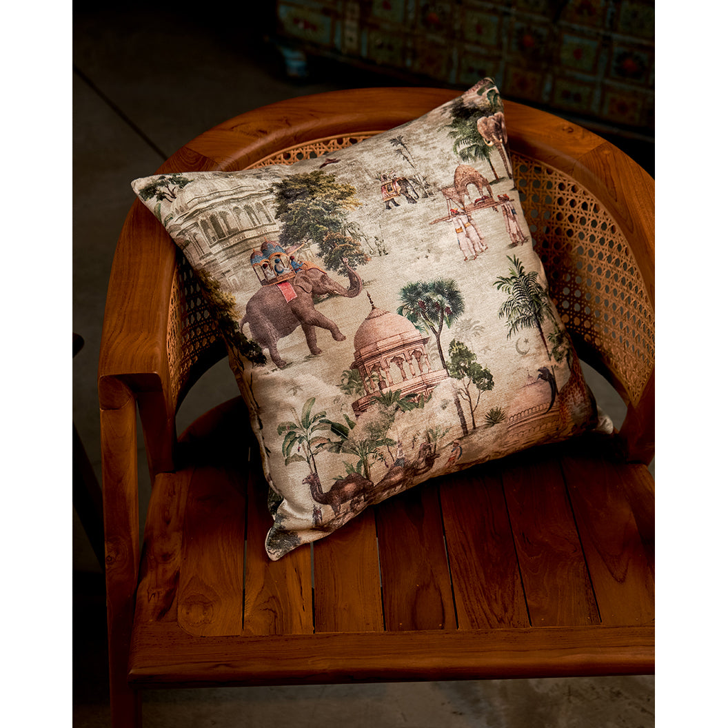 Desierto Animals - Velvet Pillow