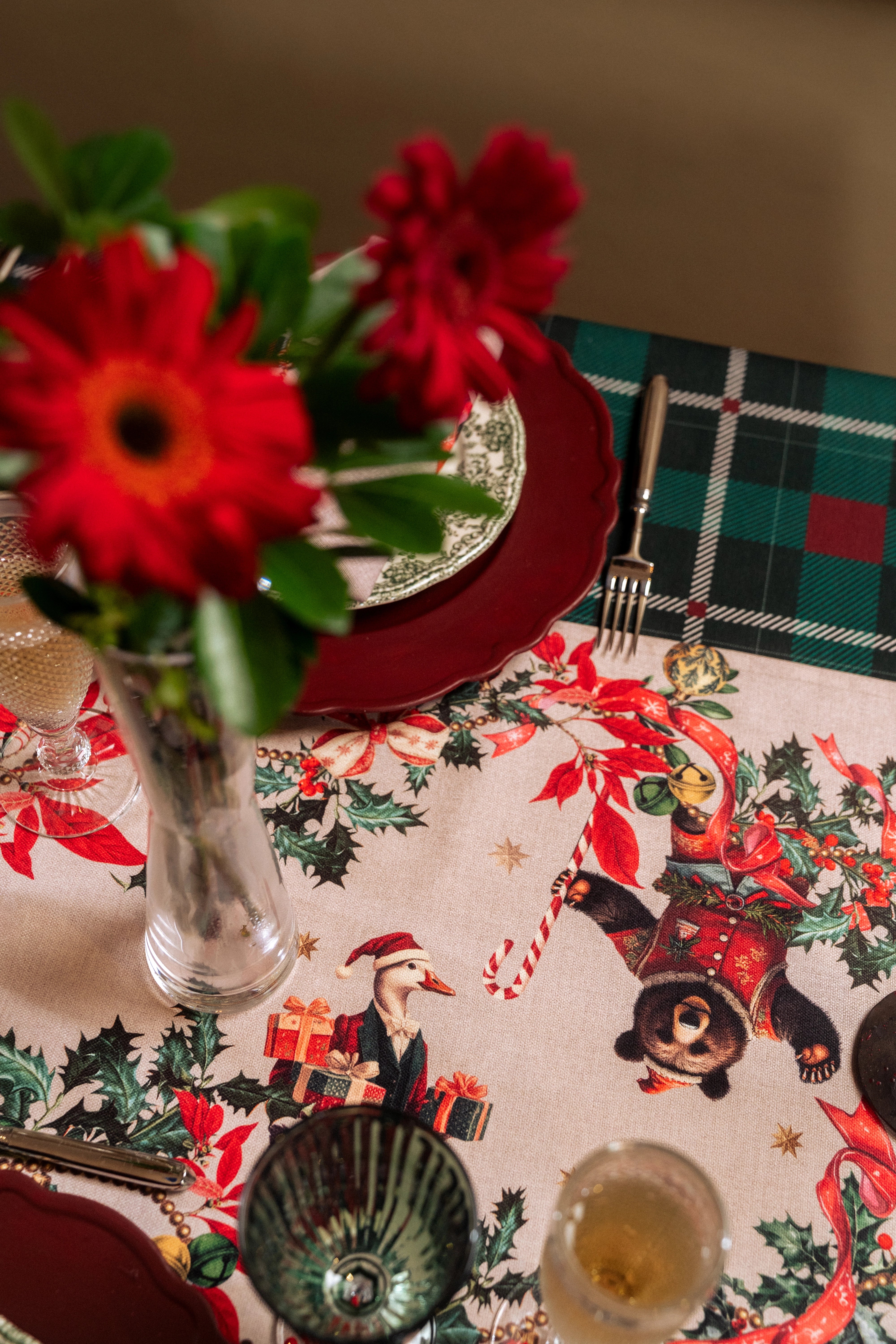 Table Runner -  Festival