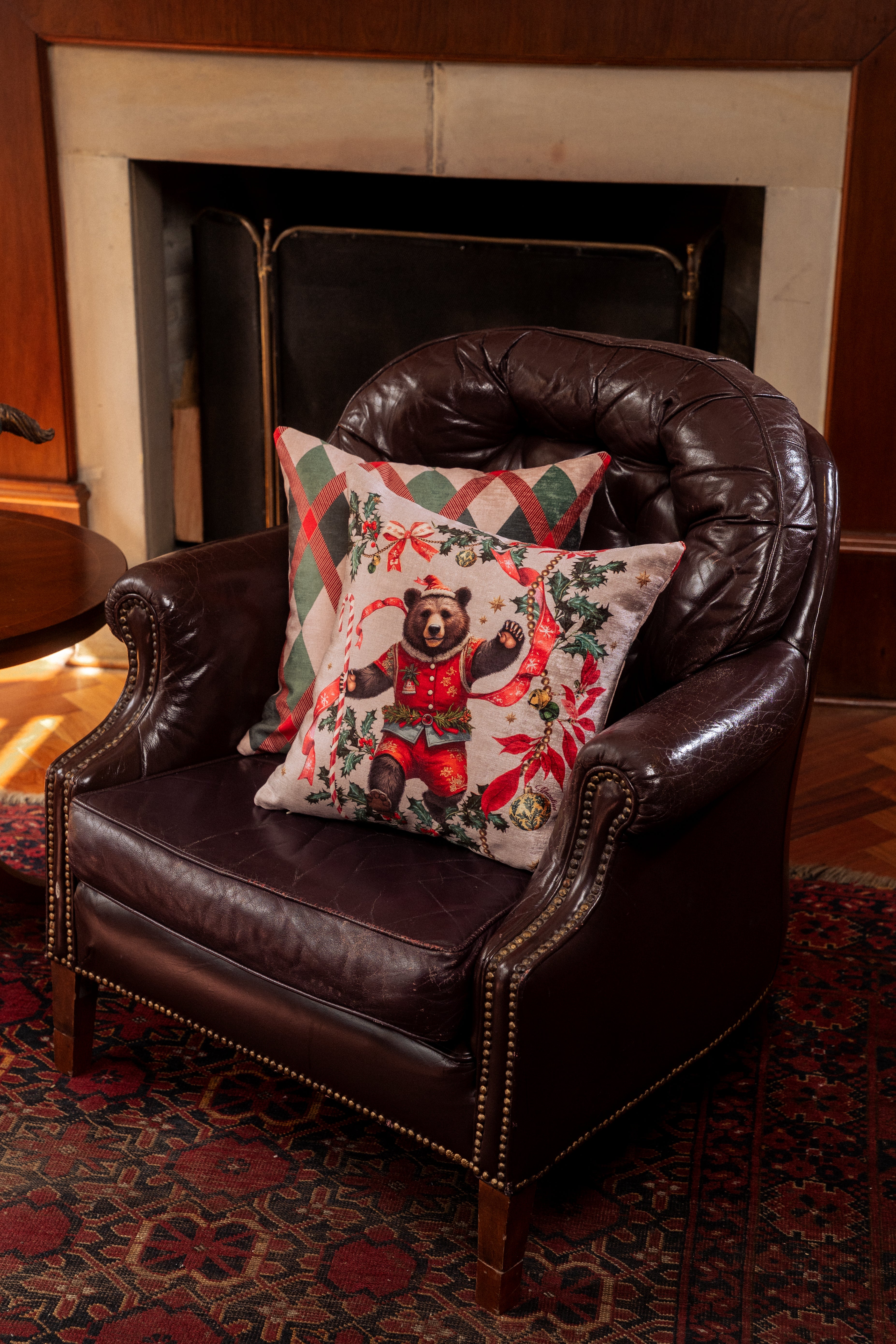 Velvet Pillow - Festival Oso