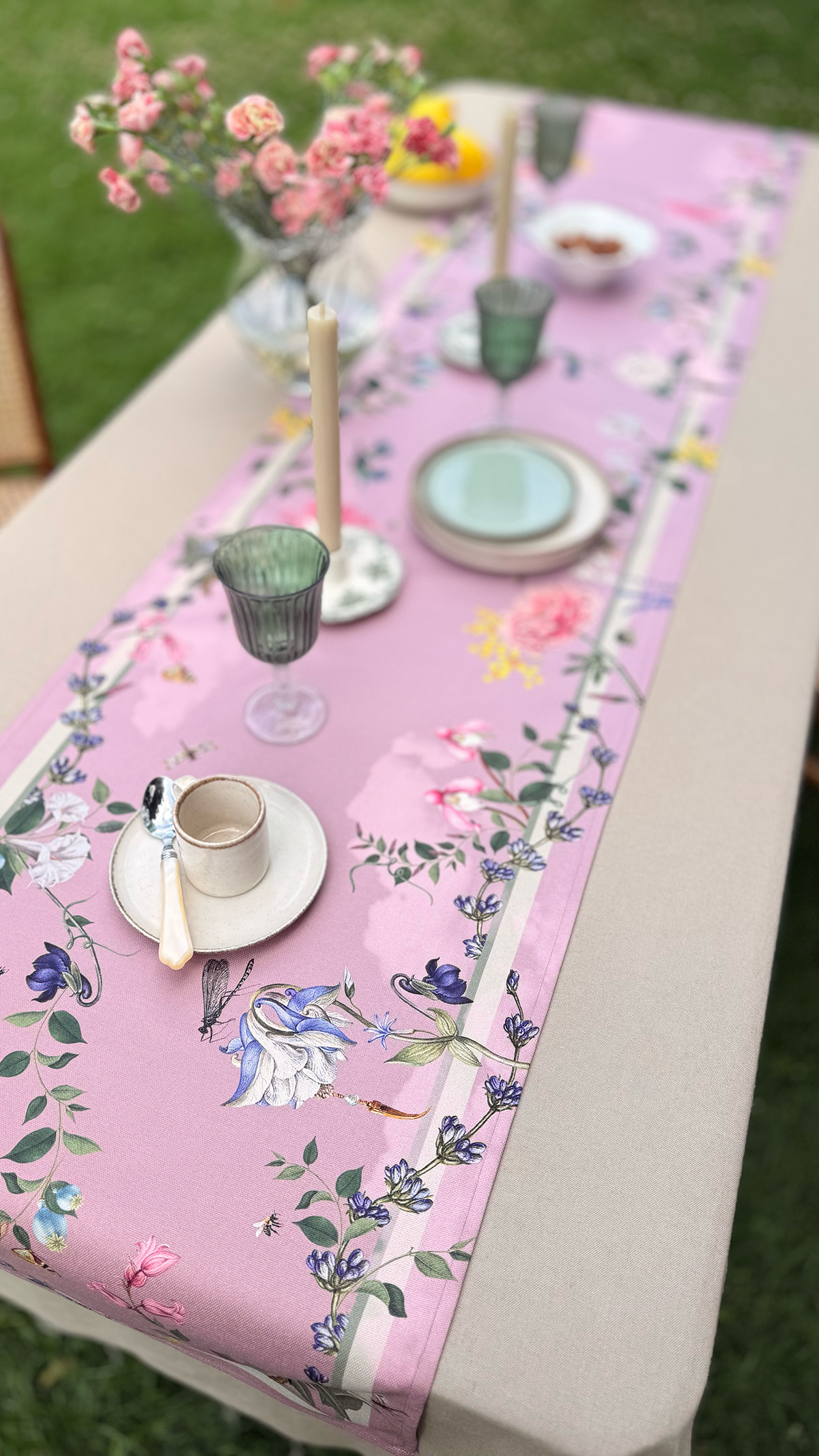 Table Runner - Jardin Pink