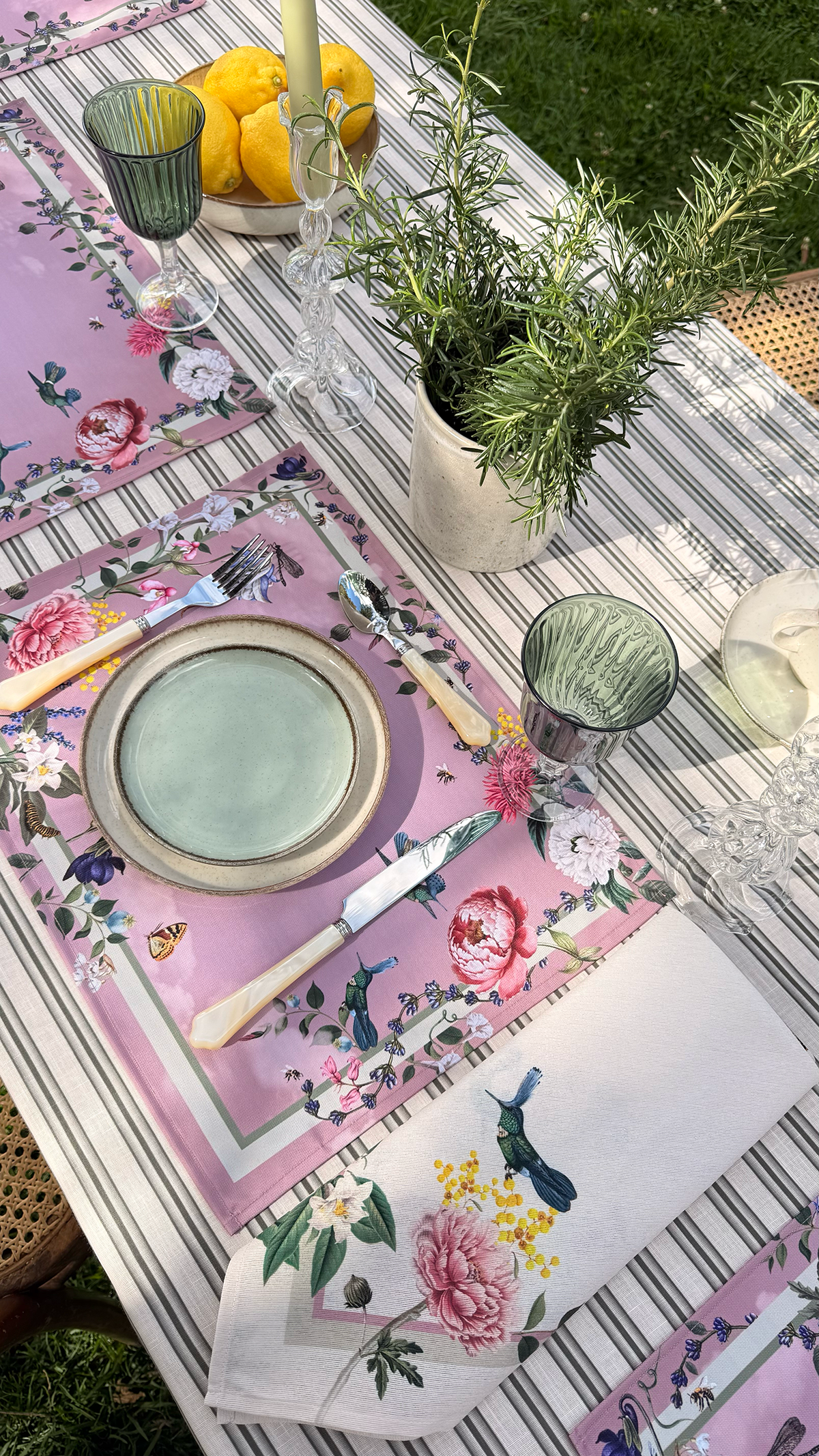 Placemat - The Garden Pink