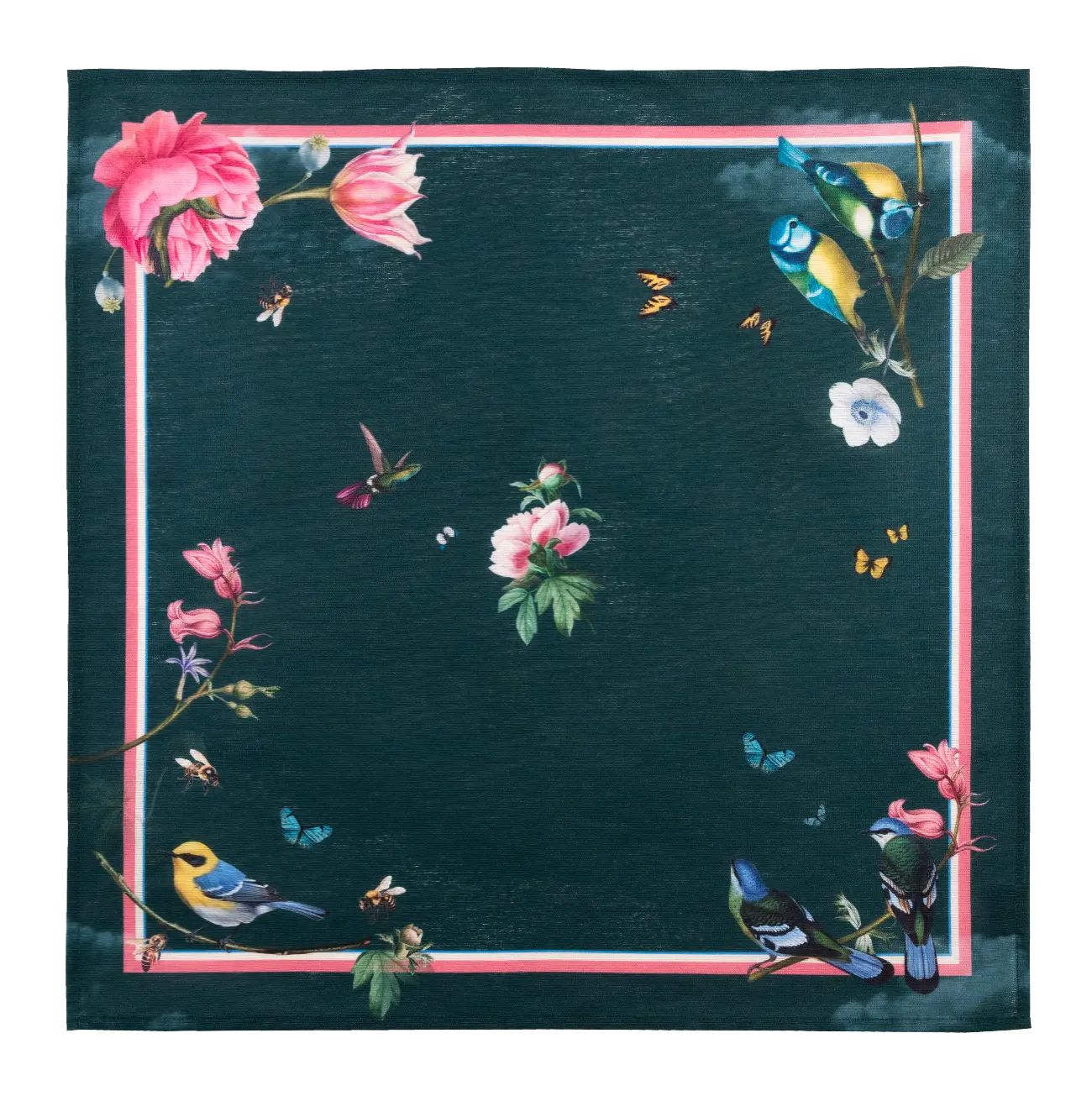 Luxury napkins with linen texture and tone-on-tone hem detail