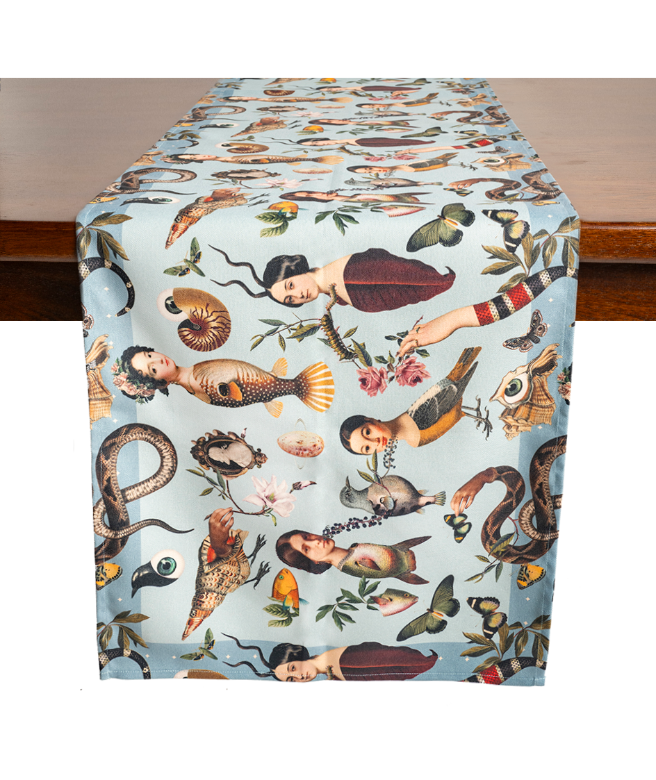 Bestiario - Table Runner