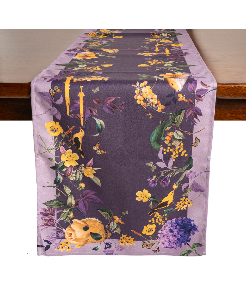 purple table runners