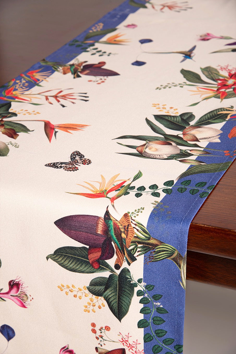 Colombian Flowers Ivory - Table Runner