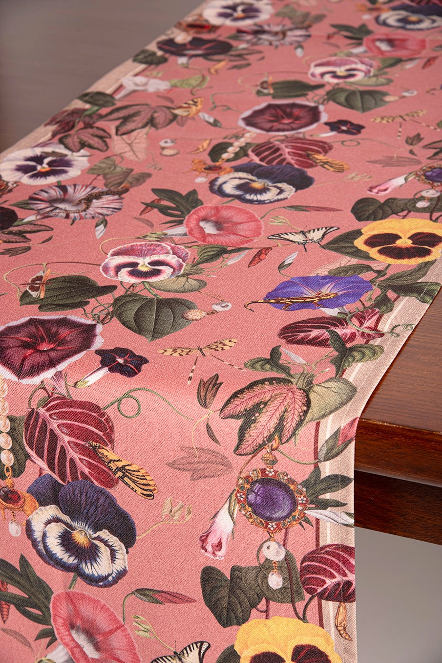 Pensamiento Pink - Table Runner