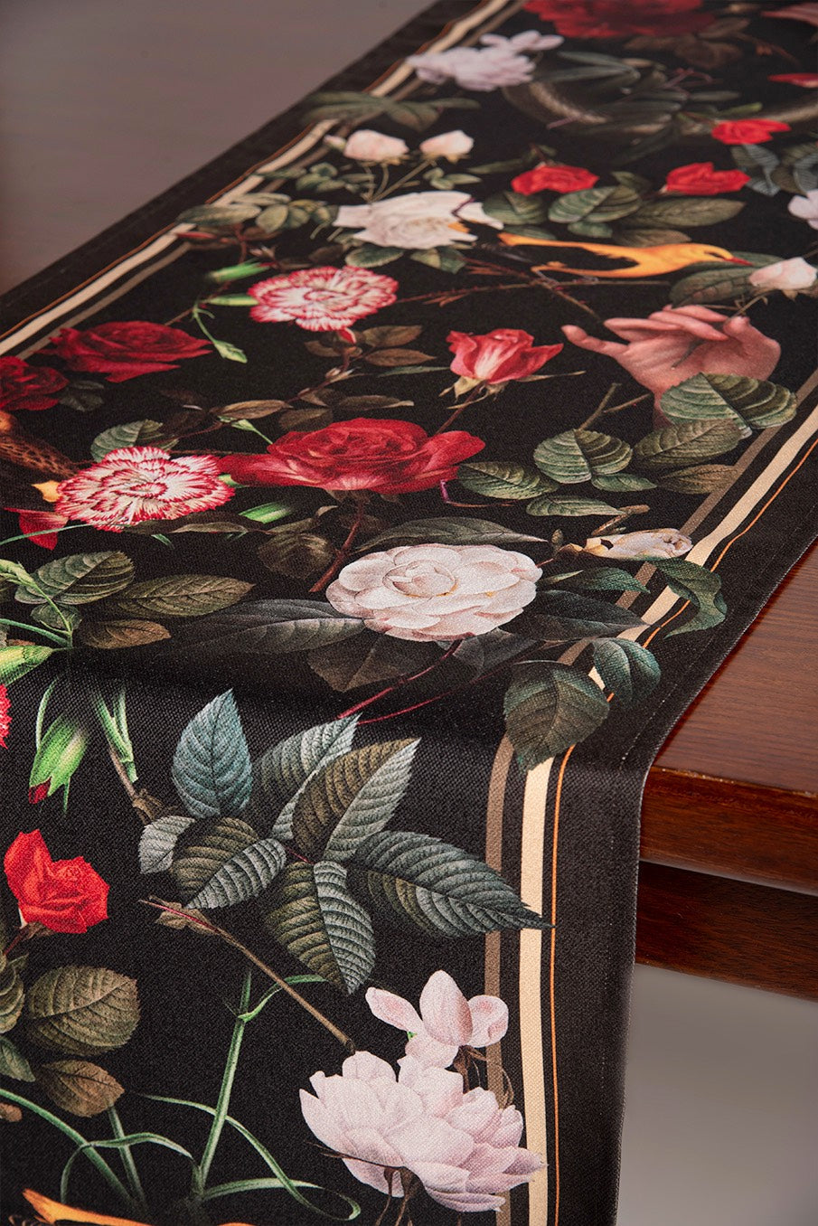 Rose - Table Runner