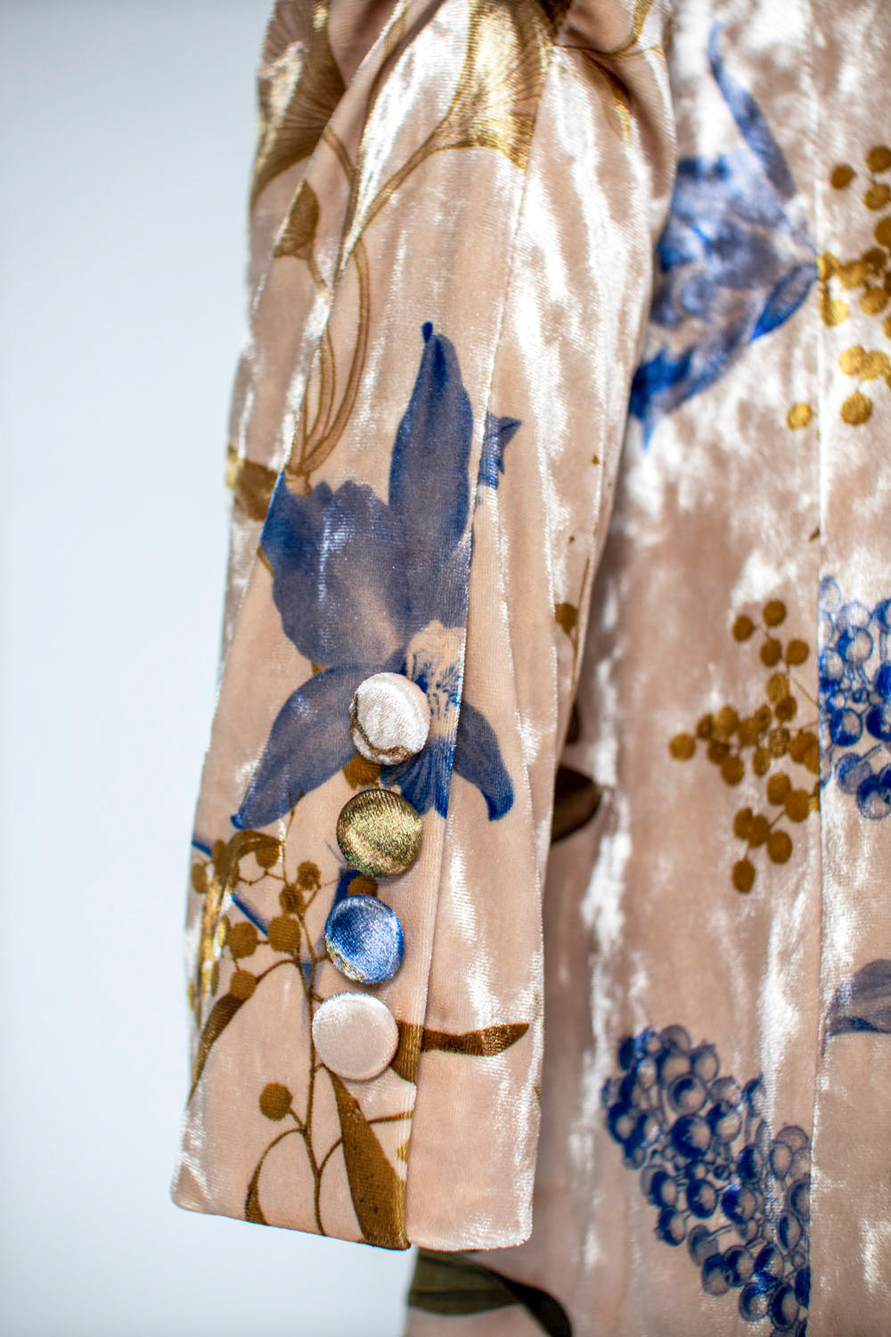Plants - Velvet Blazer