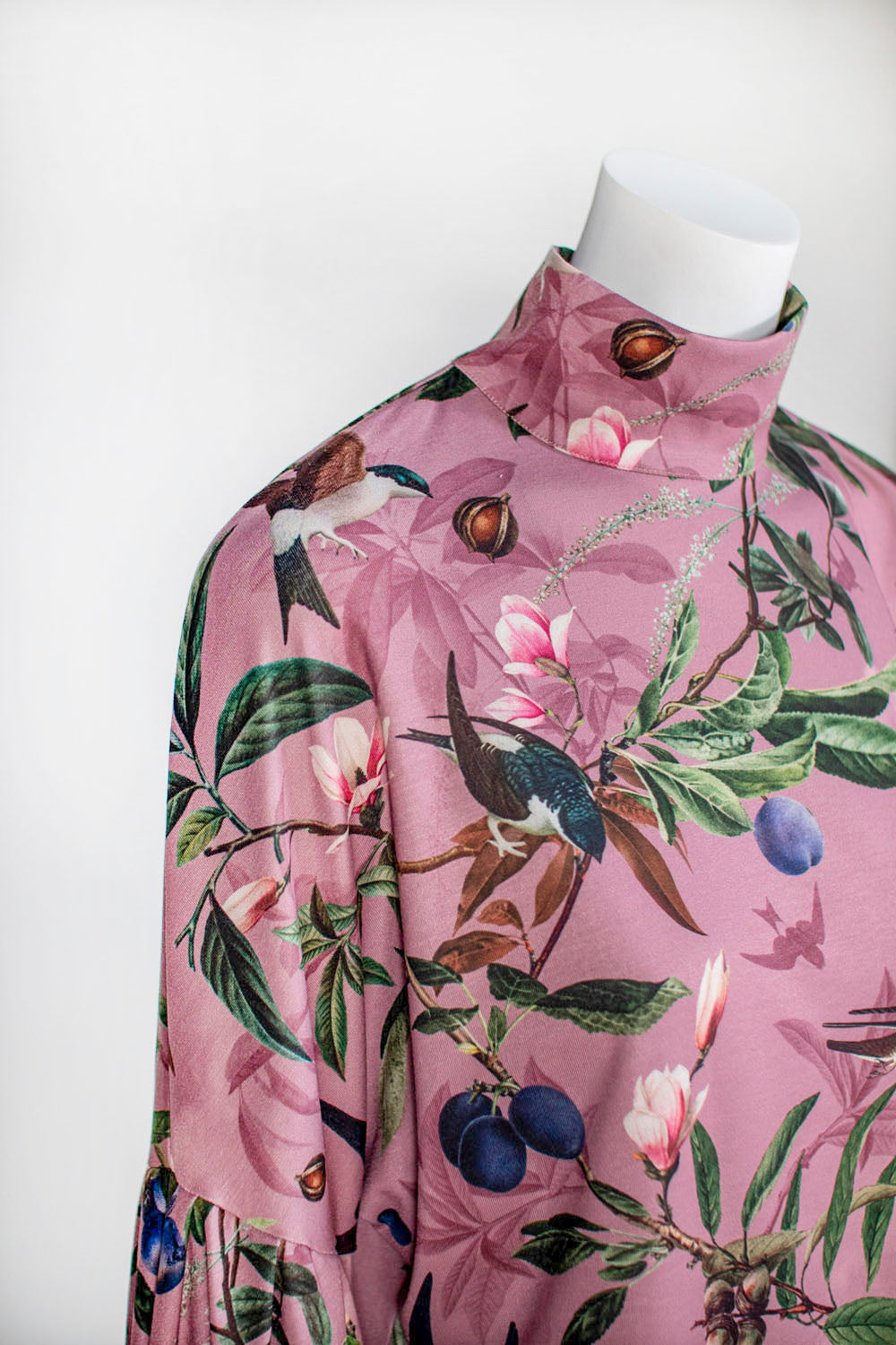 Jardin Japones - Balloon Sleeve Blouse