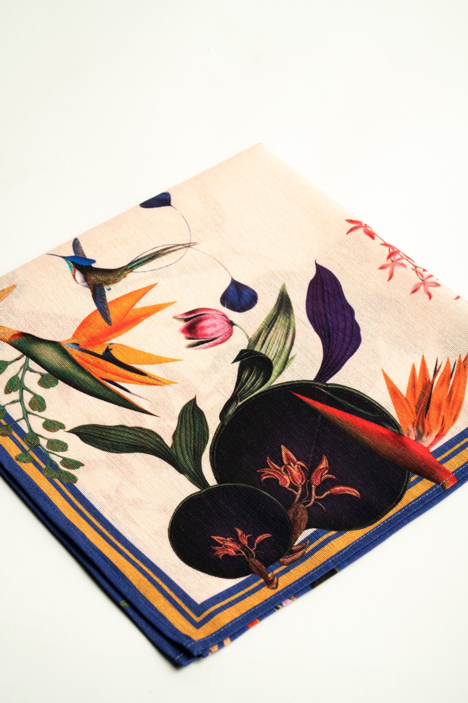 Colombian Flowers Ivory - Napkins